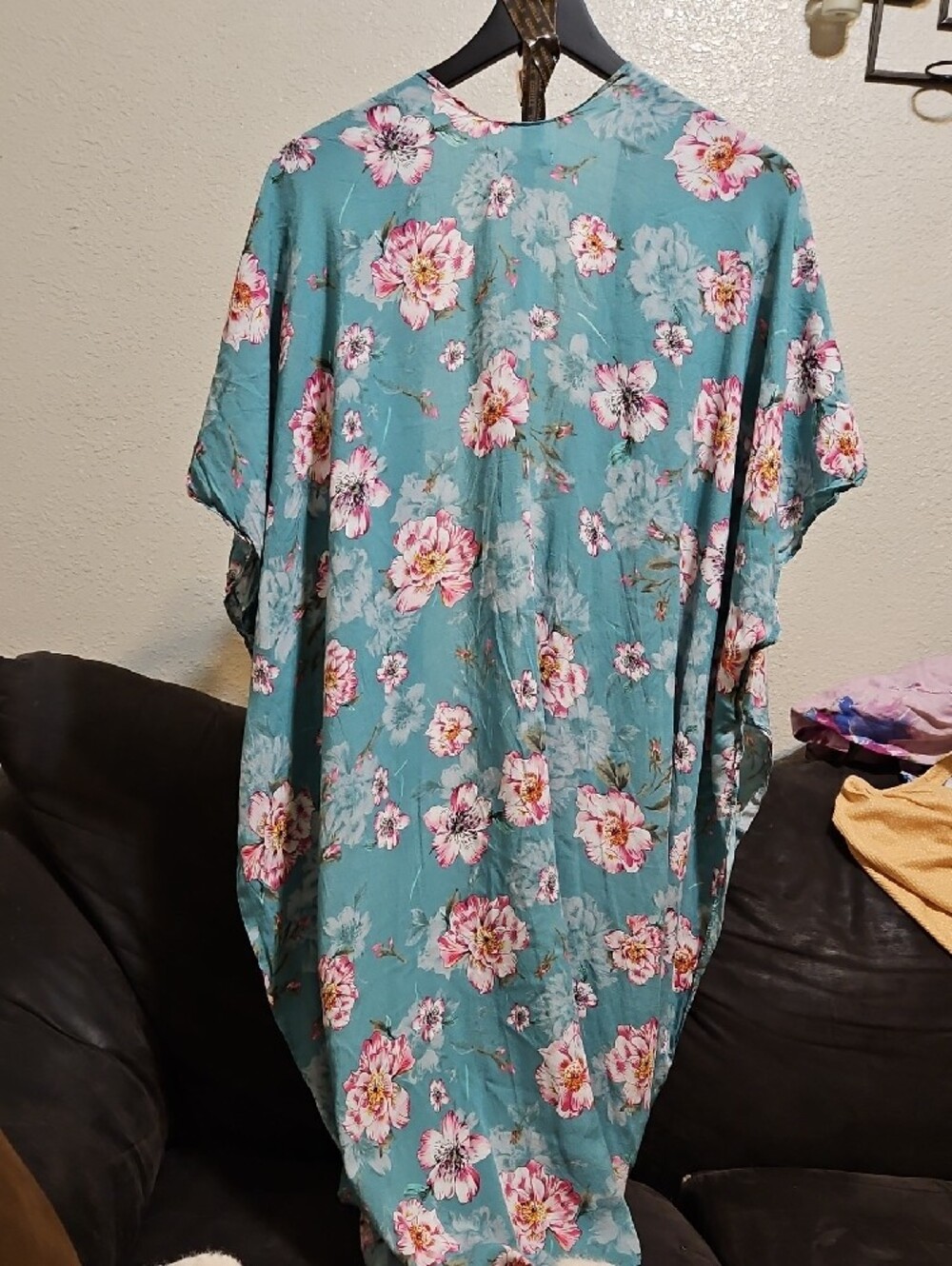 torrid Teal Floral Kimono Cardigan with Pink Blooms. Size 1/2 - Picture 5 of 7